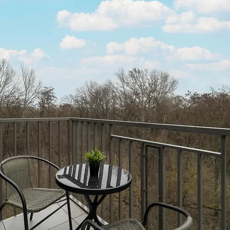 Apartment Apartament W Stylu Loft Antresola & Balkon By Renters *