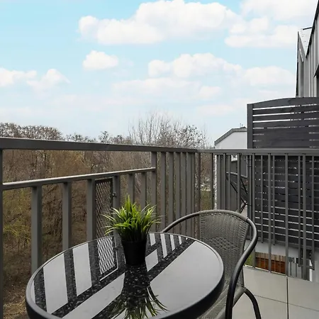 Apartament W Stylu Loft Antresola & Balkon By Renters Apartment